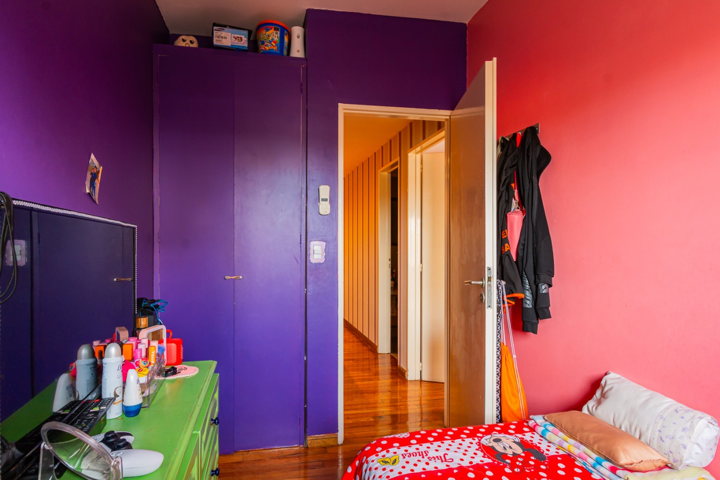 HERMOSO DEPARTAMENTO DE 4 AMB EN BARRACAS CON 2 COCHERAS