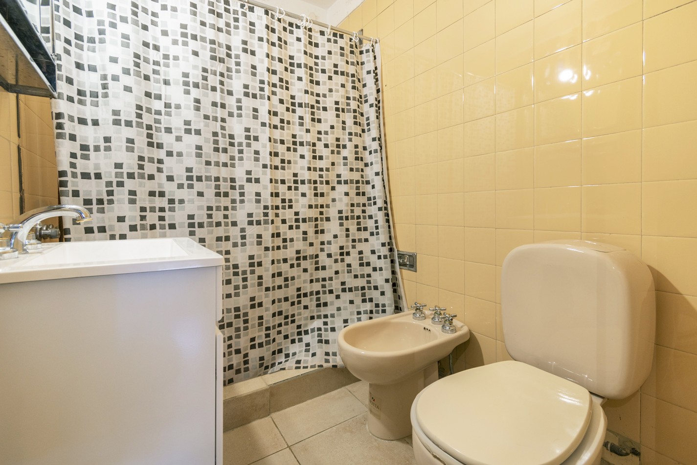Departamento ·76mts² · 4 ambientes en el corazon del centro de Avellaneda