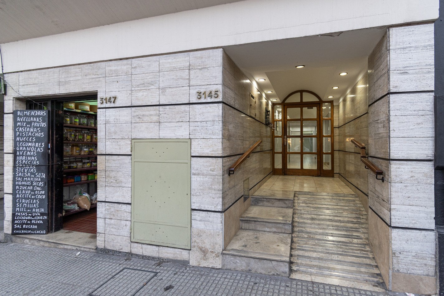 VENTA DEPARTAMENTO 3 AMB- PISO 10 C/COCHERA