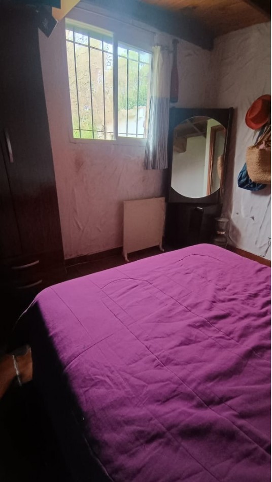 VENTA CASA DE 3 AMB. CON ALTILLO, PATIO CON PARRILLA
