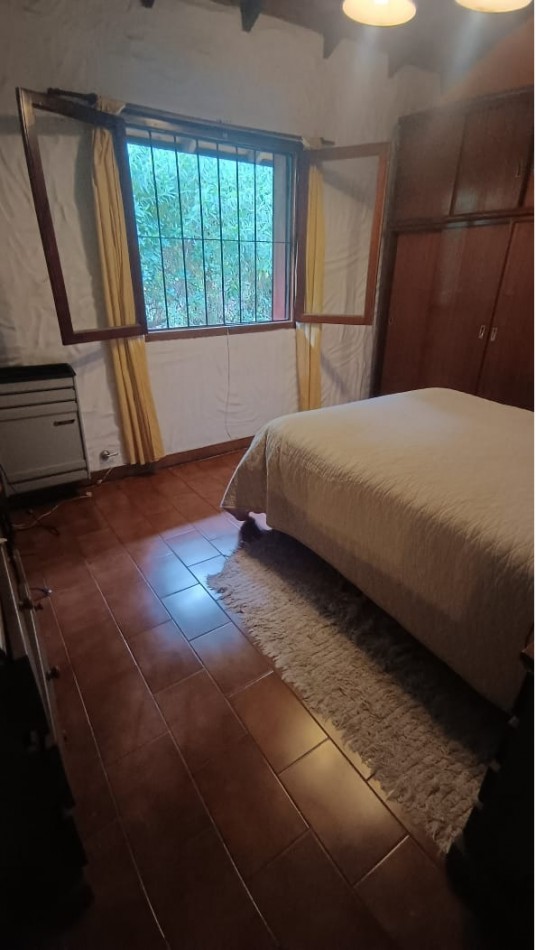 VENTA CASA DE 3 AMB. CON ALTILLO, PATIO CON PARRILLA