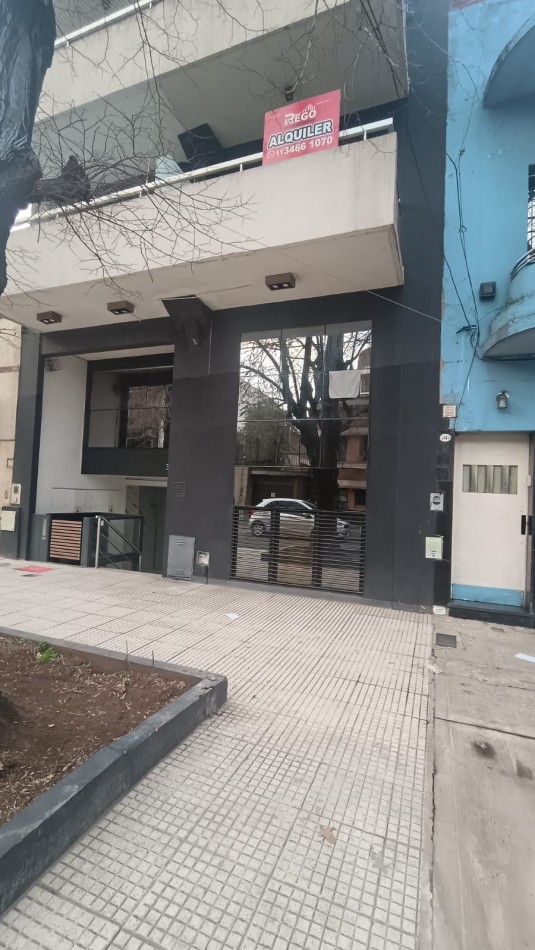 ALQUILER DEPARTAMENTO AMOBLADO AL FRENTE C/SUM Y LAUNDRY