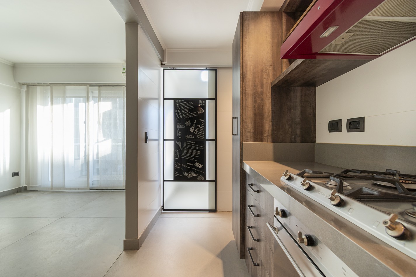 VENTA IMPECABLE DEPARTAMENTO 3 AMB, AL FRENTE C/ COCHERA- BARRIO LAS CAÑITAS- CAPITAL FEDERAL