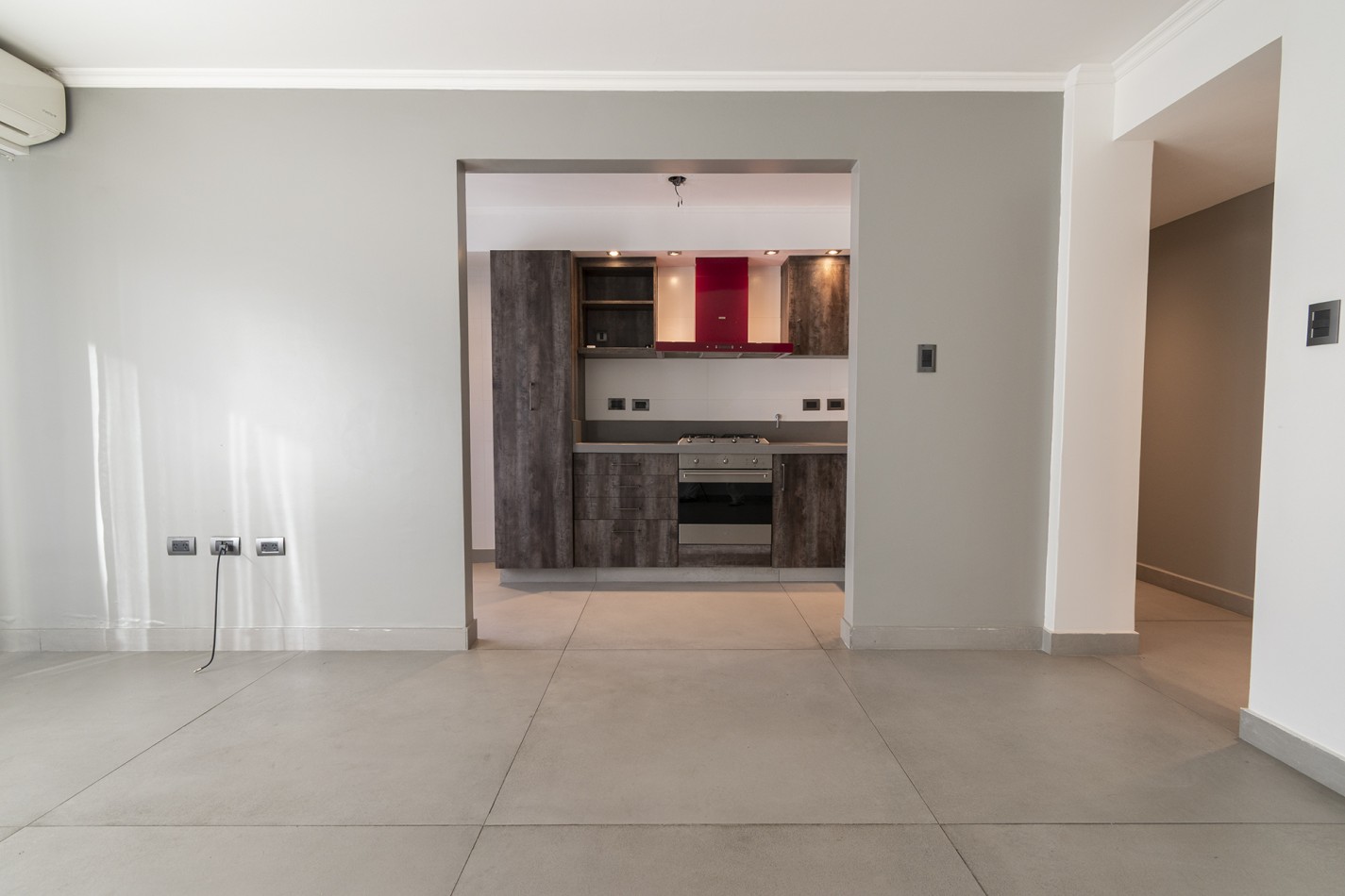 VENTA IMPECABLE DEPARTAMENTO 3 AMB, AL FRENTE C/ COCHERA- BARRIO LAS CAÑITAS- CAPITAL FEDERAL