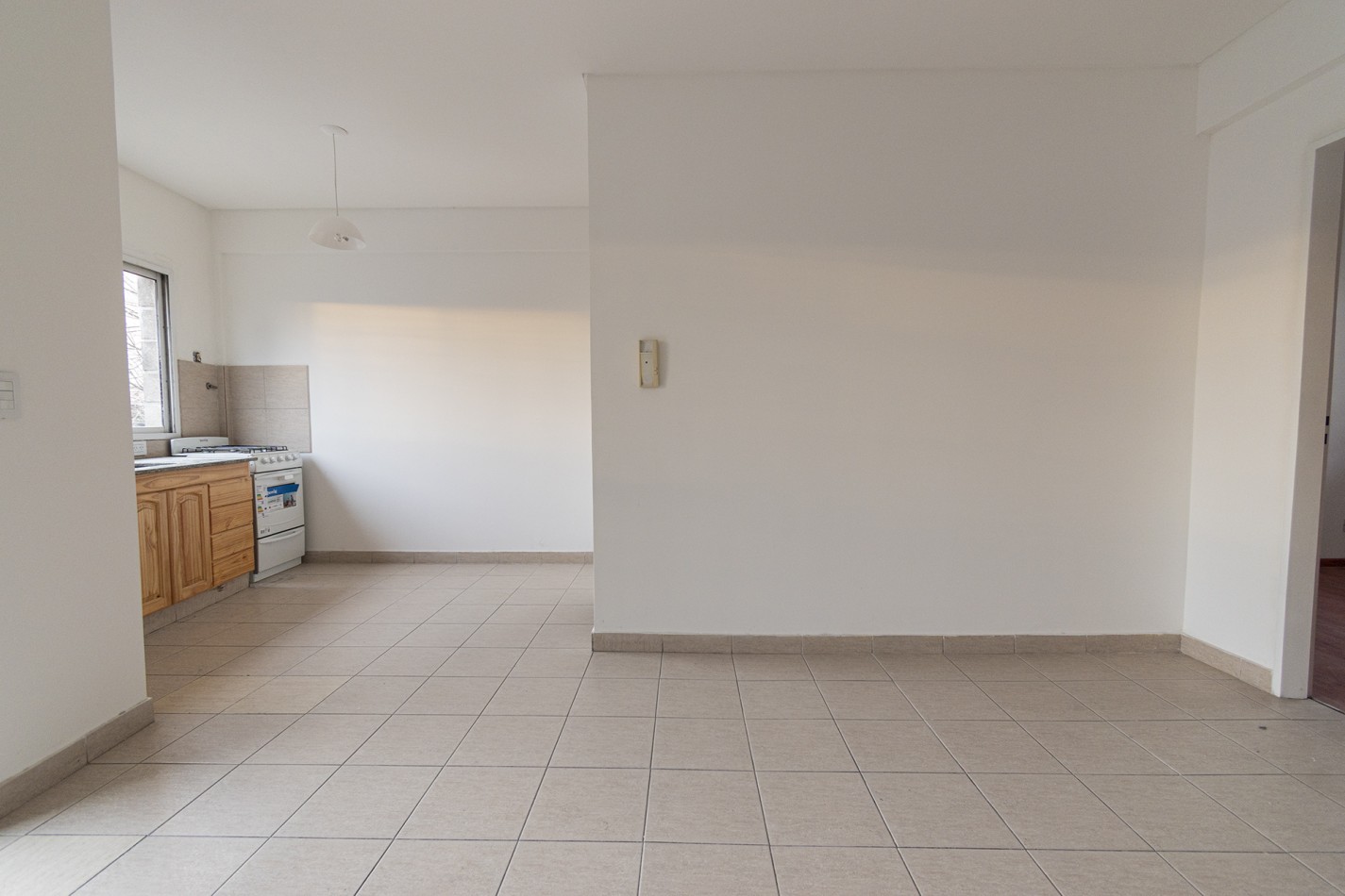 DEPARTAMENTO EN ALQUILER DE 2 AMB CON BALCON AL FRENTE