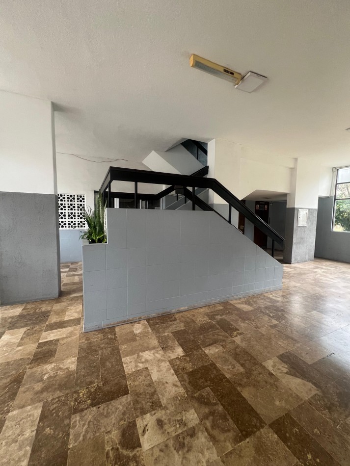 Excelente Departamento 3 Ambientes con Espacio Guardacoche - Barrio Mariano Moreno, Avellaneda