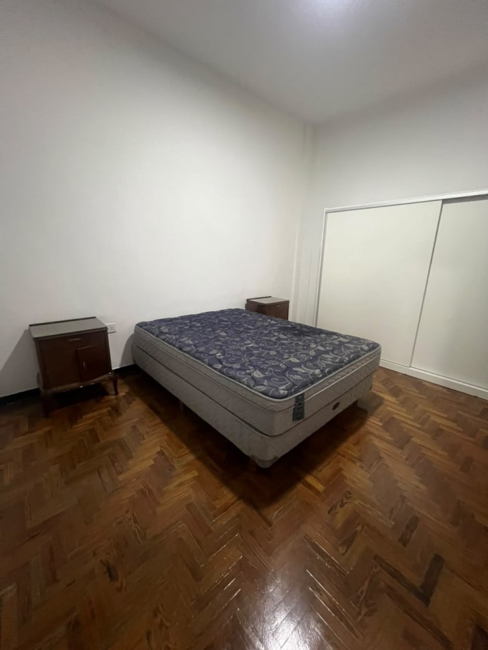 ALQUILER - DEPARTAMENTO 3 AMBIENTES SEMIAMUEBLADO EN AVELLANEDA CENTRO
