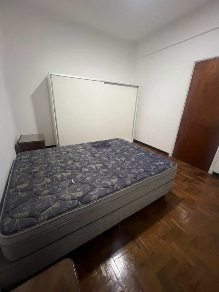 ALQUILER - DEPARTAMENTO 3 AMBIENTES SEMIAMUEBLADO EN AVELLANEDA CENTRO