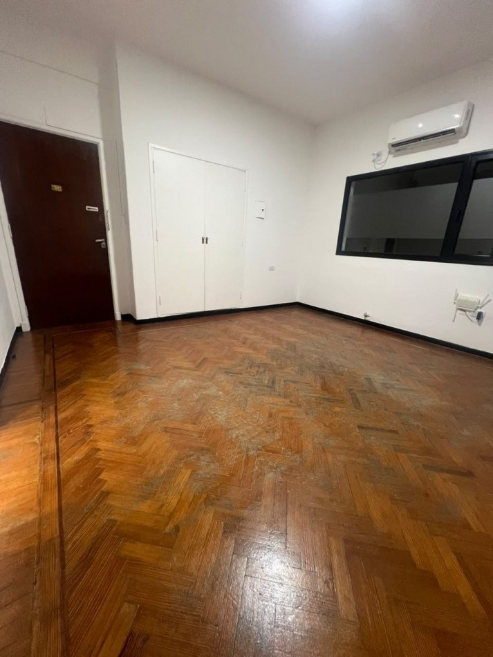 ALQUILER - DEPARTAMENTO 3 AMBIENTES SEMIAMUEBLADO EN AVELLANEDA CENTRO