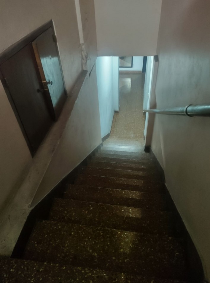 ALQUILER DEPARTAMENTO 4 AMBIENTES EN LANUS OESTE Av. Hipolito Yrigoyen 2500 Lanus Oeste