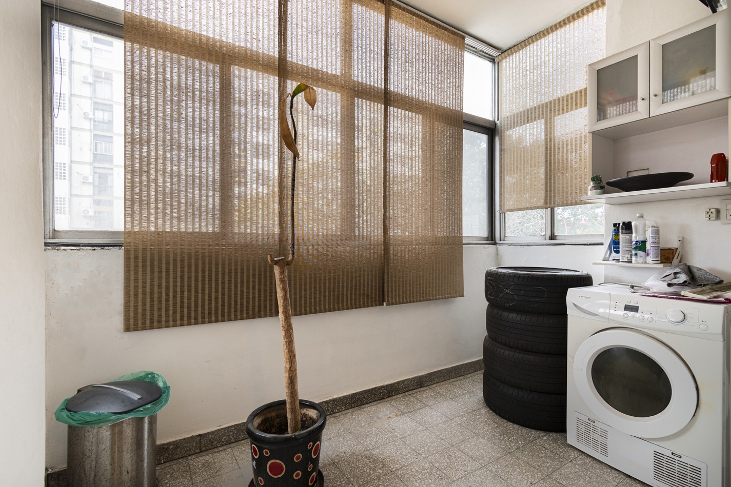 Venta Departamento 3 ambientes - Avellaneda Dentro del complejo Mariano Moreno ubicado sobre Diaz Velez 400