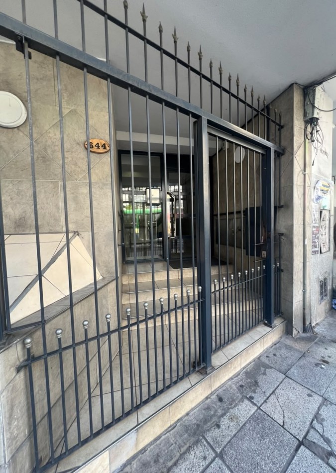 ALQUILER 2 AMBIENTES - AVELLANEDA CENTRO