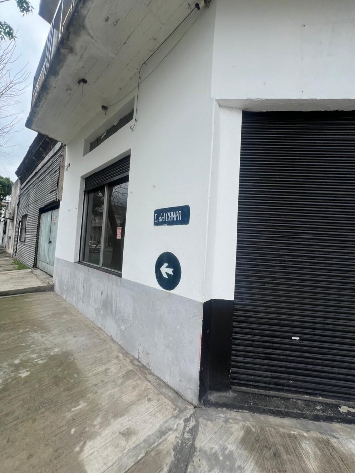 LOCAL EN ESQUINA DE 90 M² - CRUCECITA - EXCELENTE UBICACION