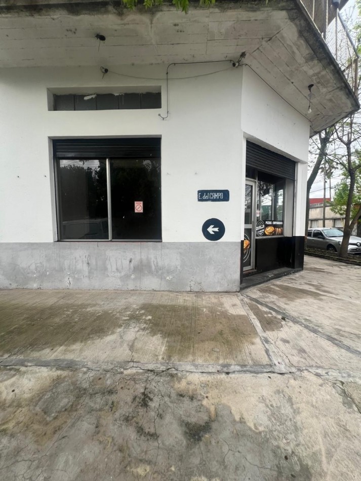 LOCAL EN ESQUINA DE 90 M² - CRUCECITA - EXCELENTE UBICACION