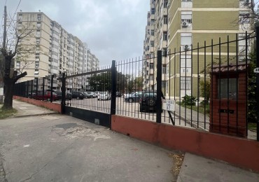 Excelente Departamento 3 Ambientes con Espacio Guardacoche - Barrio Mariano Moreno, Avellaneda